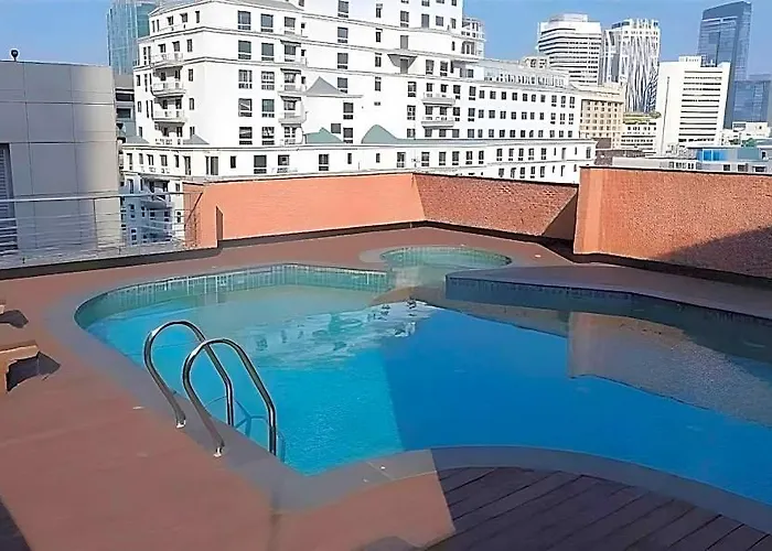Sukhothai Ruam Ruedi 3*